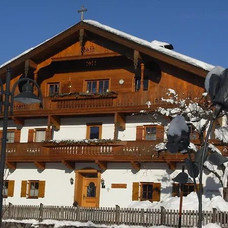 Hofbauer Farm stay Itter