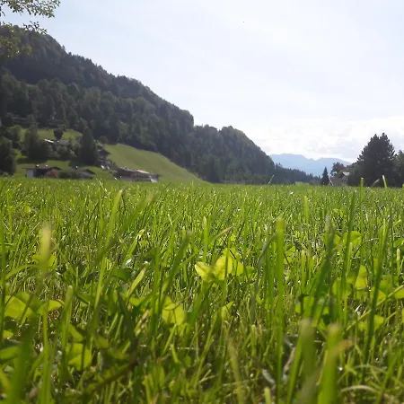 霍夫鲍尔农家乐 * 伊特尔