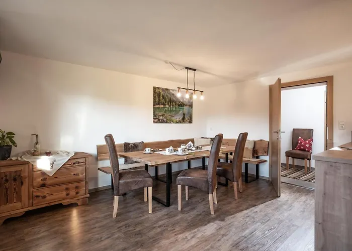 Hofbauer בית חווה איטר