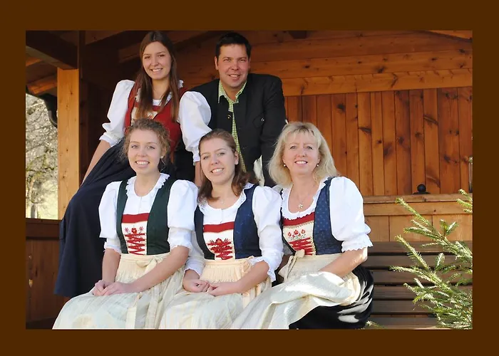 בית חווה Hofbauer *